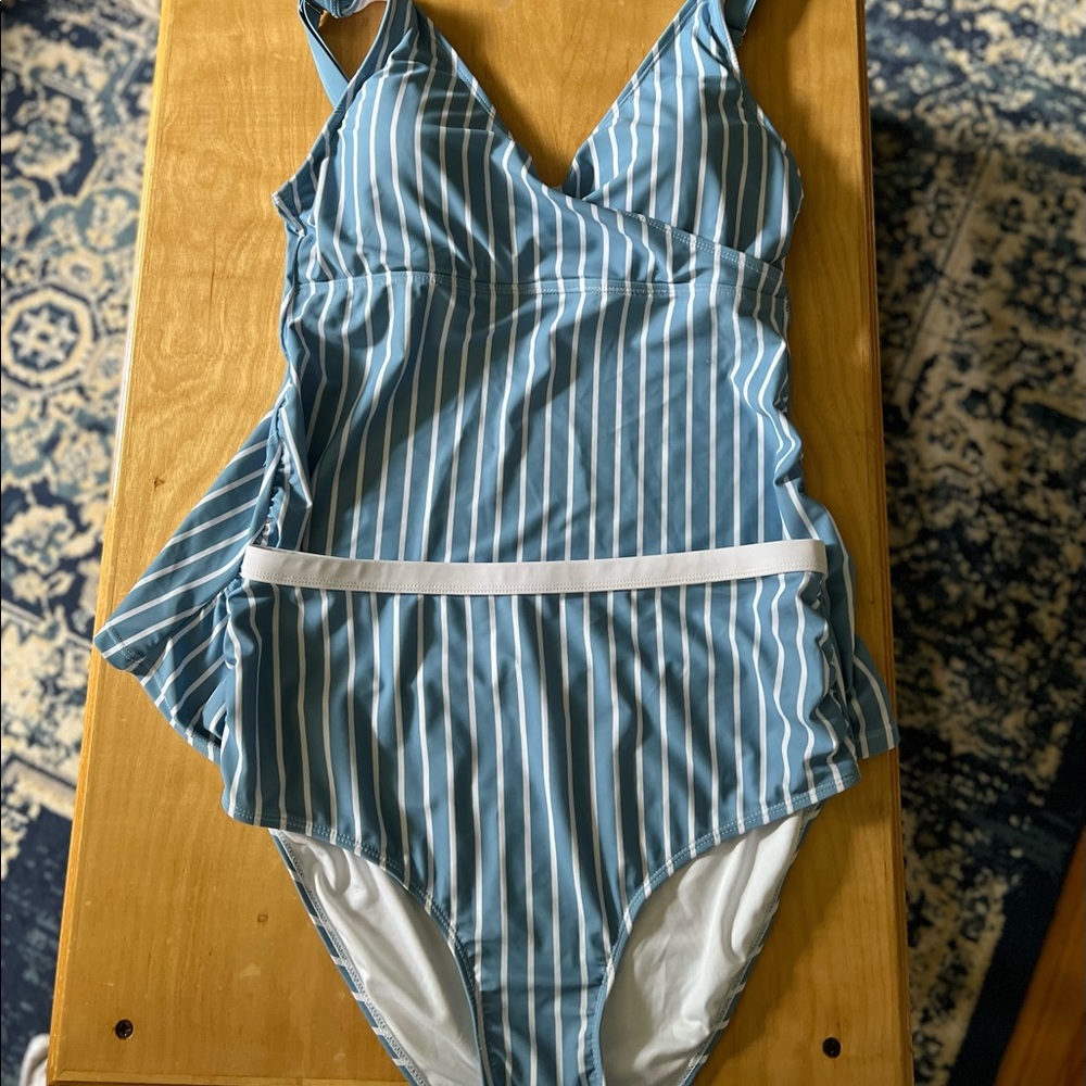 Nursing/pumping/maternity tankini